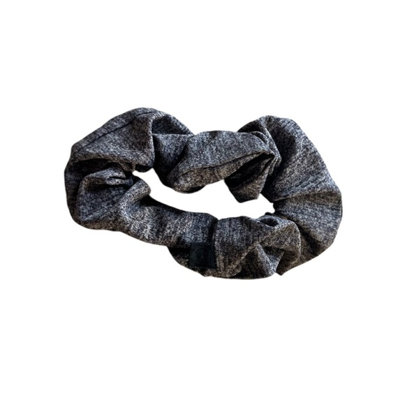 Lululemon Heather Grey Uplifting Scrunchie - Picture 2 of 5
